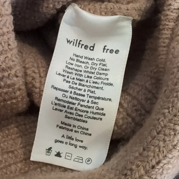 Wilfred Free Aritzia Lolan Cropped Sweater 100% Merino Wool Tan Womens Small - Picture 10 of 13